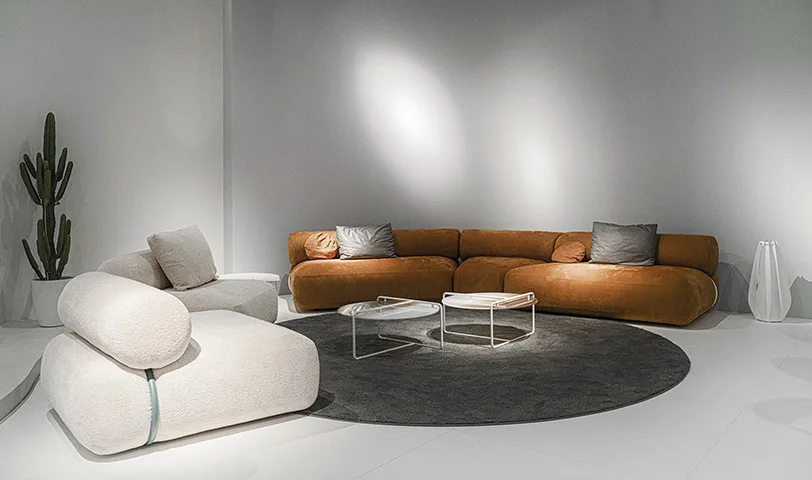 AIRNOVA - 0124-airnova-arredamento-sedie-tavoli-sgabelli-home-contract-cr.webp